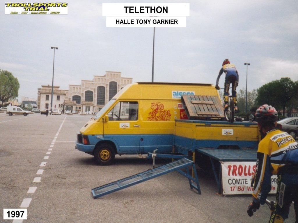 telethon/img/1997 telethon Hale Tony Garnier.JPG